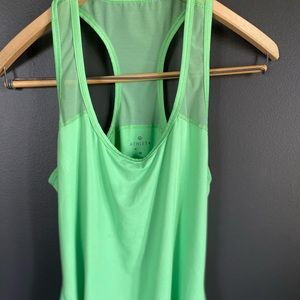 Athleta tank size med